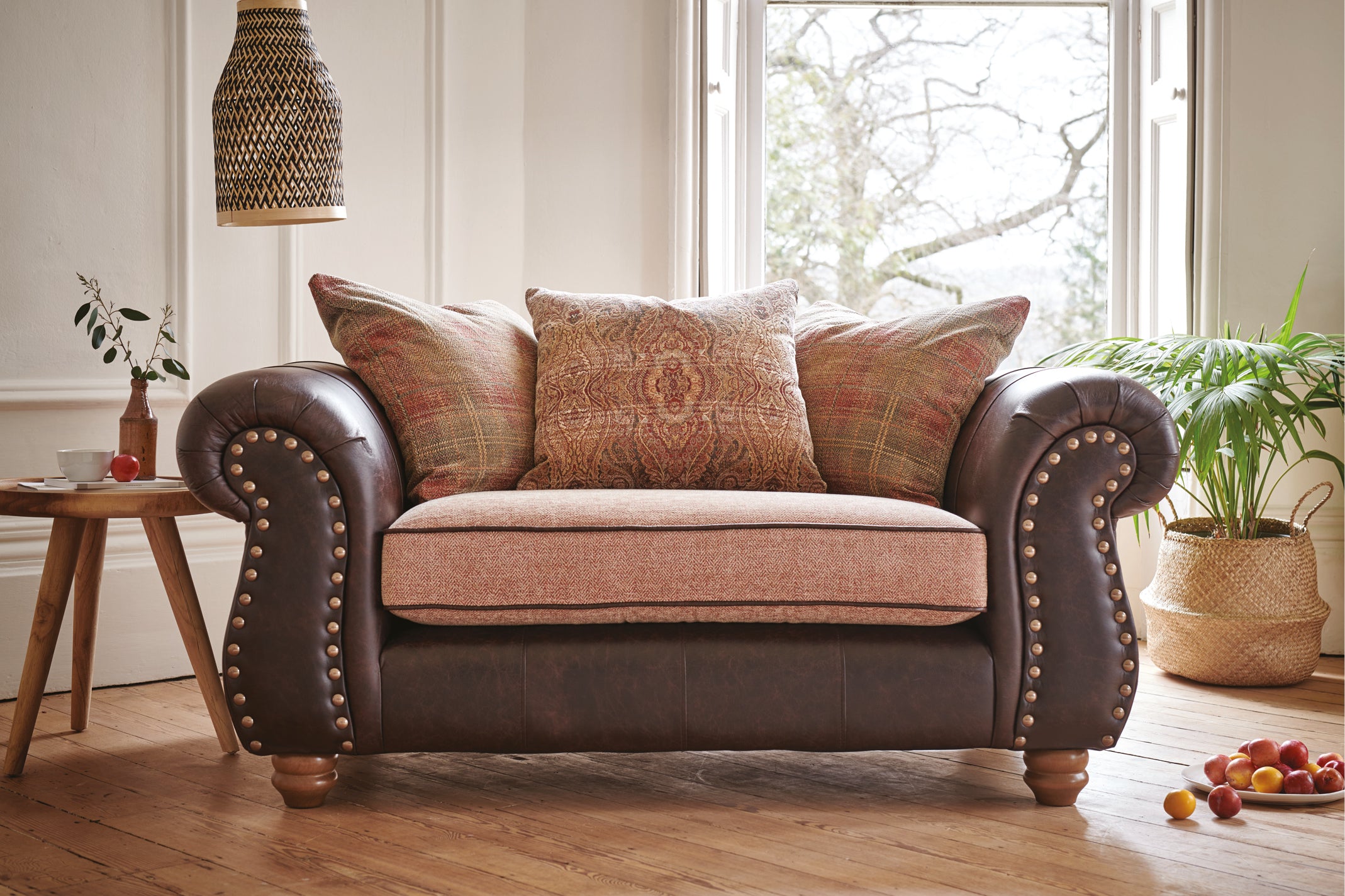 Wilmington Love Seat Vintage Chestnut/Terracotta SofaSofa